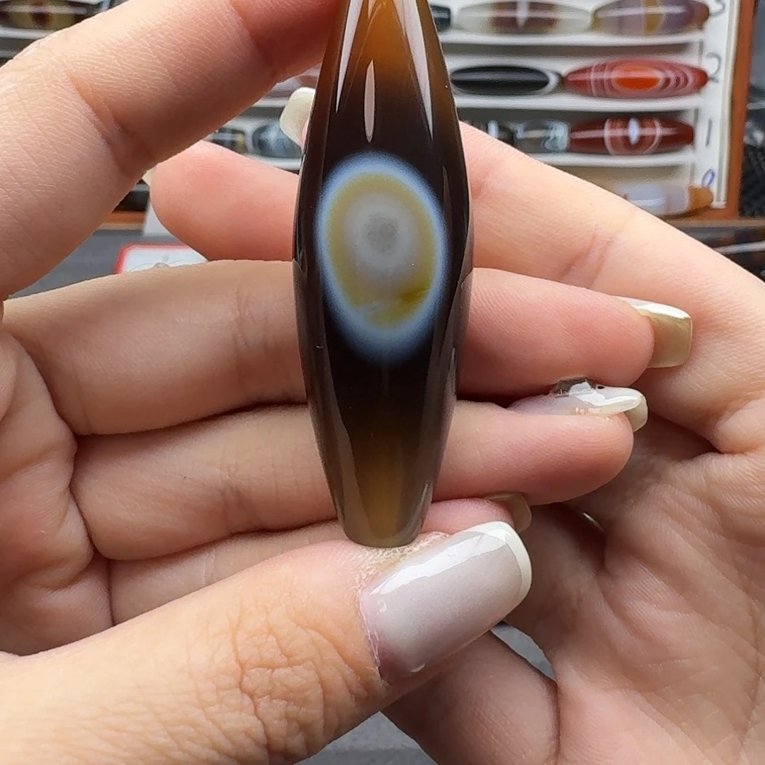 来***1玛瑙/玉髓合金珠宝半成品