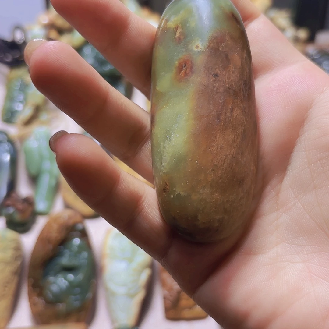 岫岩河磨玉（透闪石质玉）未镶嵌挂件