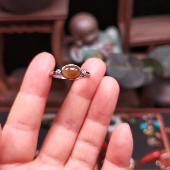 呦***沫和田玉银S925镶嵌戒指