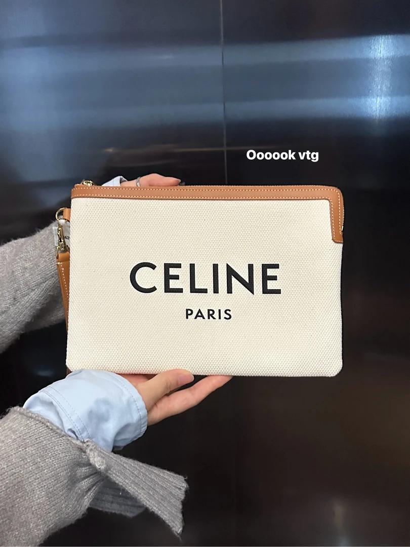 95新 Celine/思琳 CS6914 CELINE思琳  白色帆布手拿