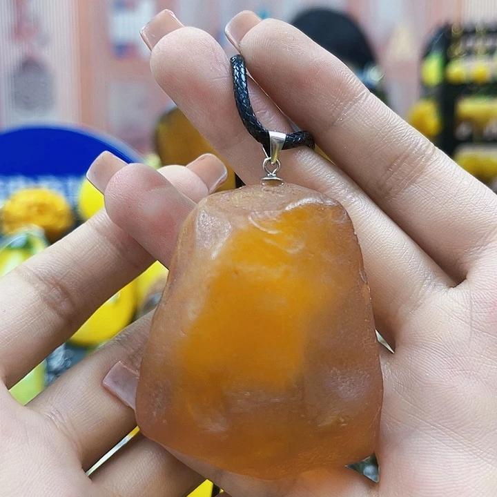 琥珀银S925镶嵌颈饰吊坠