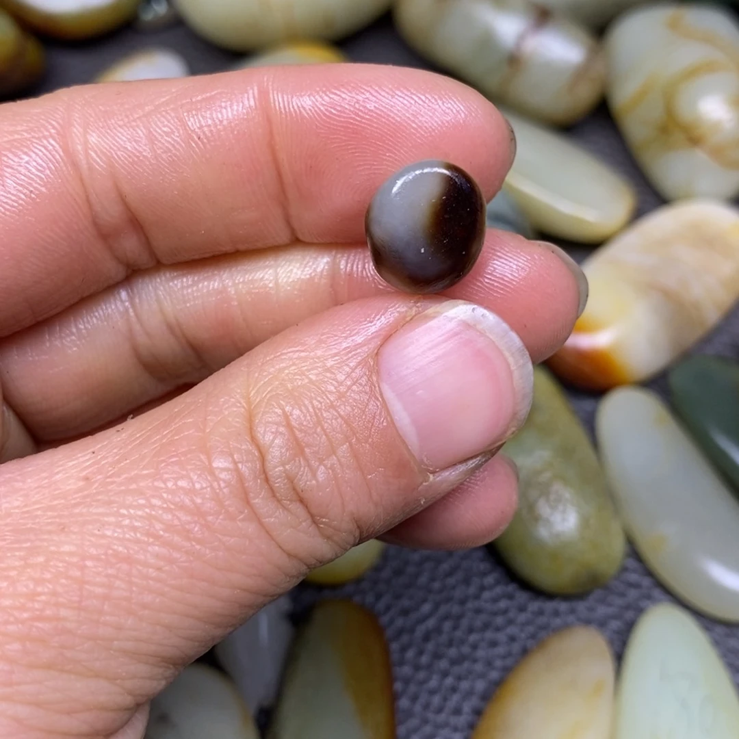 和田玉挂件^_^未镶嵌