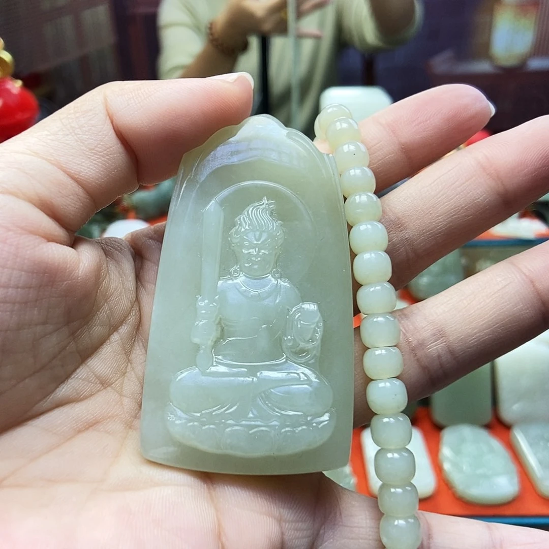颈饰未镶嵌和田玉小*