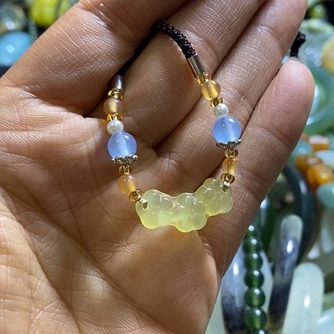 岫玉颈饰未镶嵌挂件