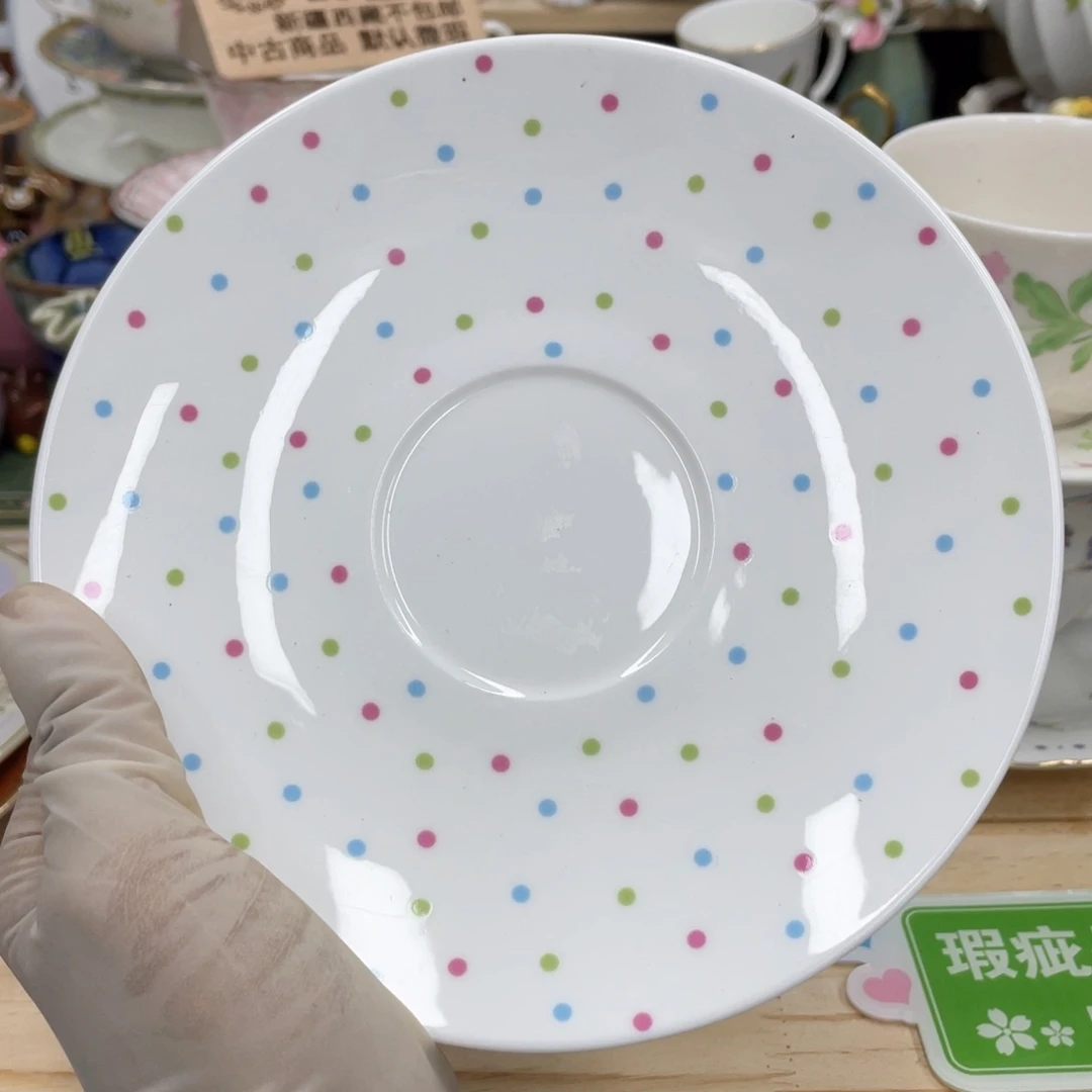 鹿屋家的美丽瓷器之***的