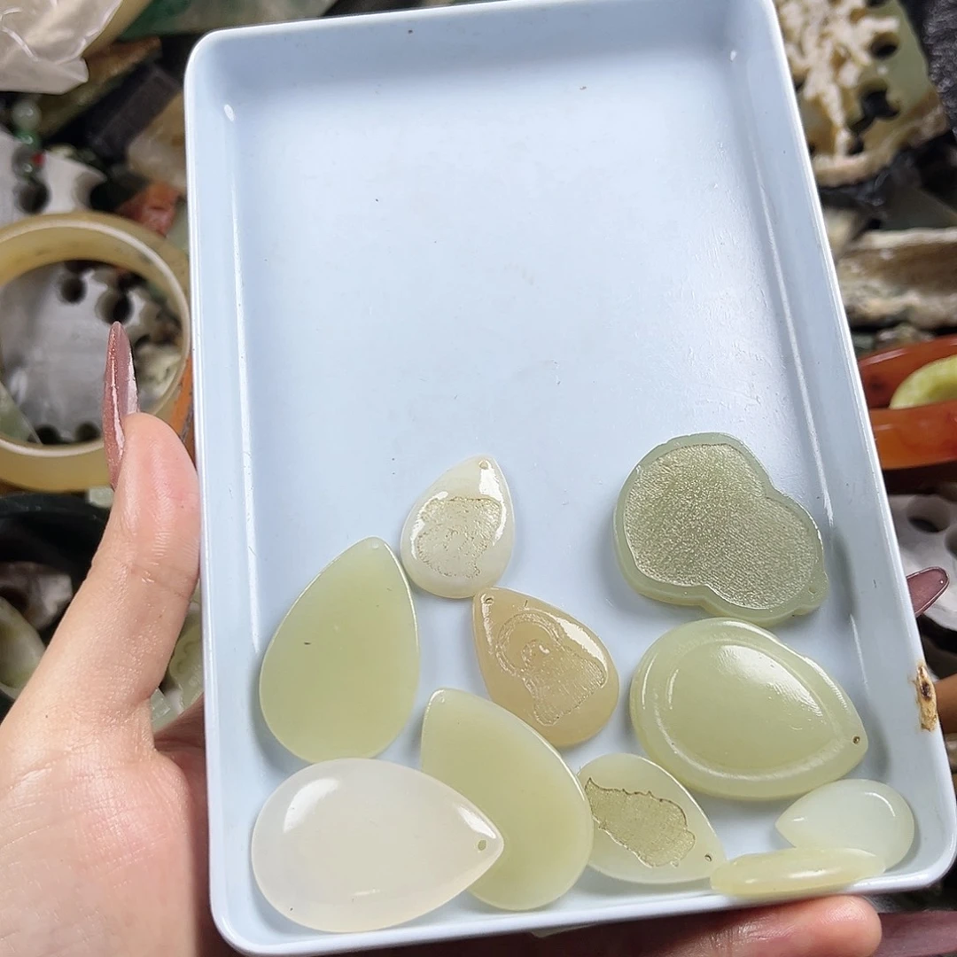 未镶嵌手镯和田玉玖****排