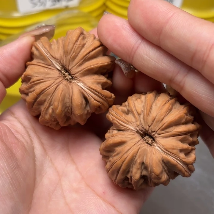 M***享文玩核桃把件47-34204-02