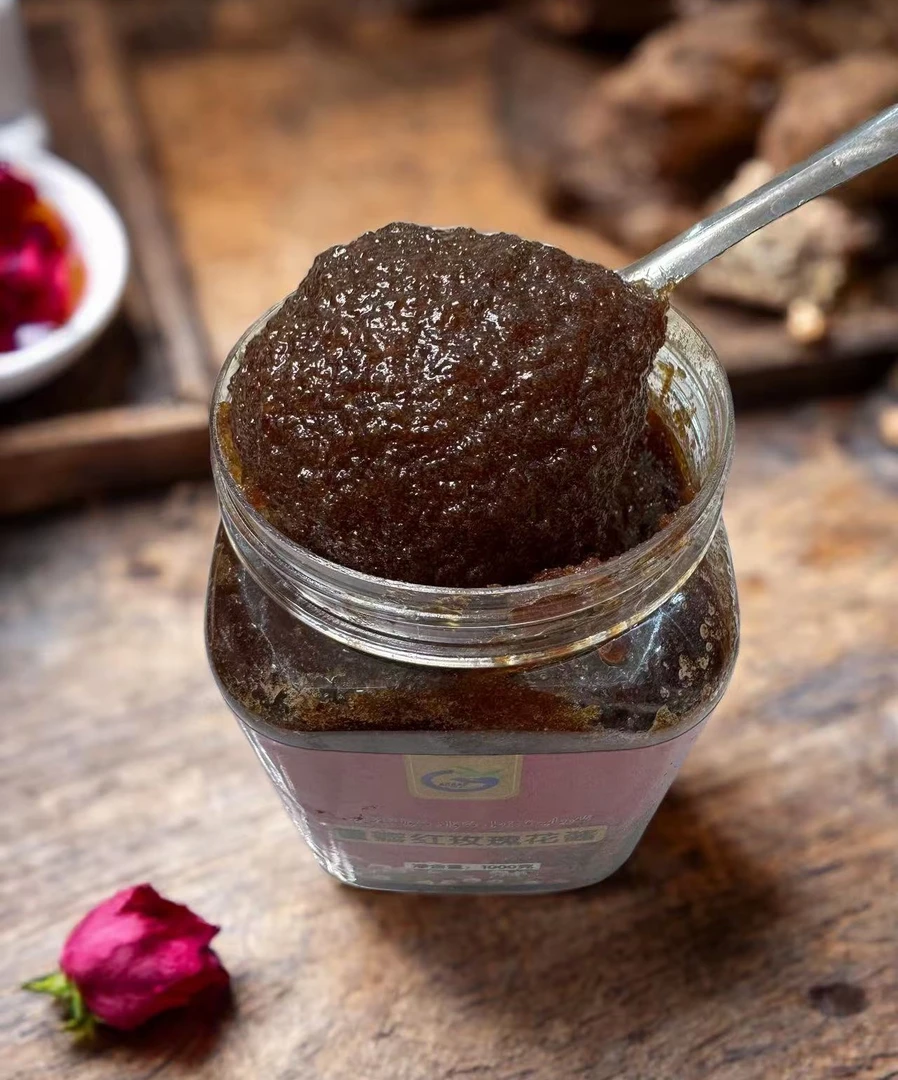 和田特产重瓣红玫瑰花酱قىزىل گۈلقەنت