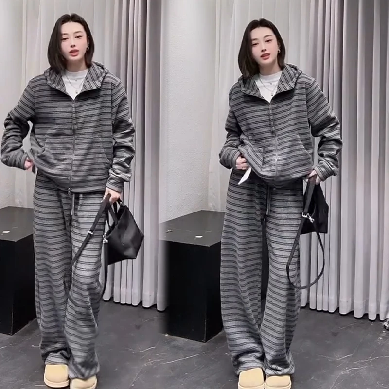 2025秋冬新款时尚显瘦气质网红高档套装女高级百搭宽松大码两件套