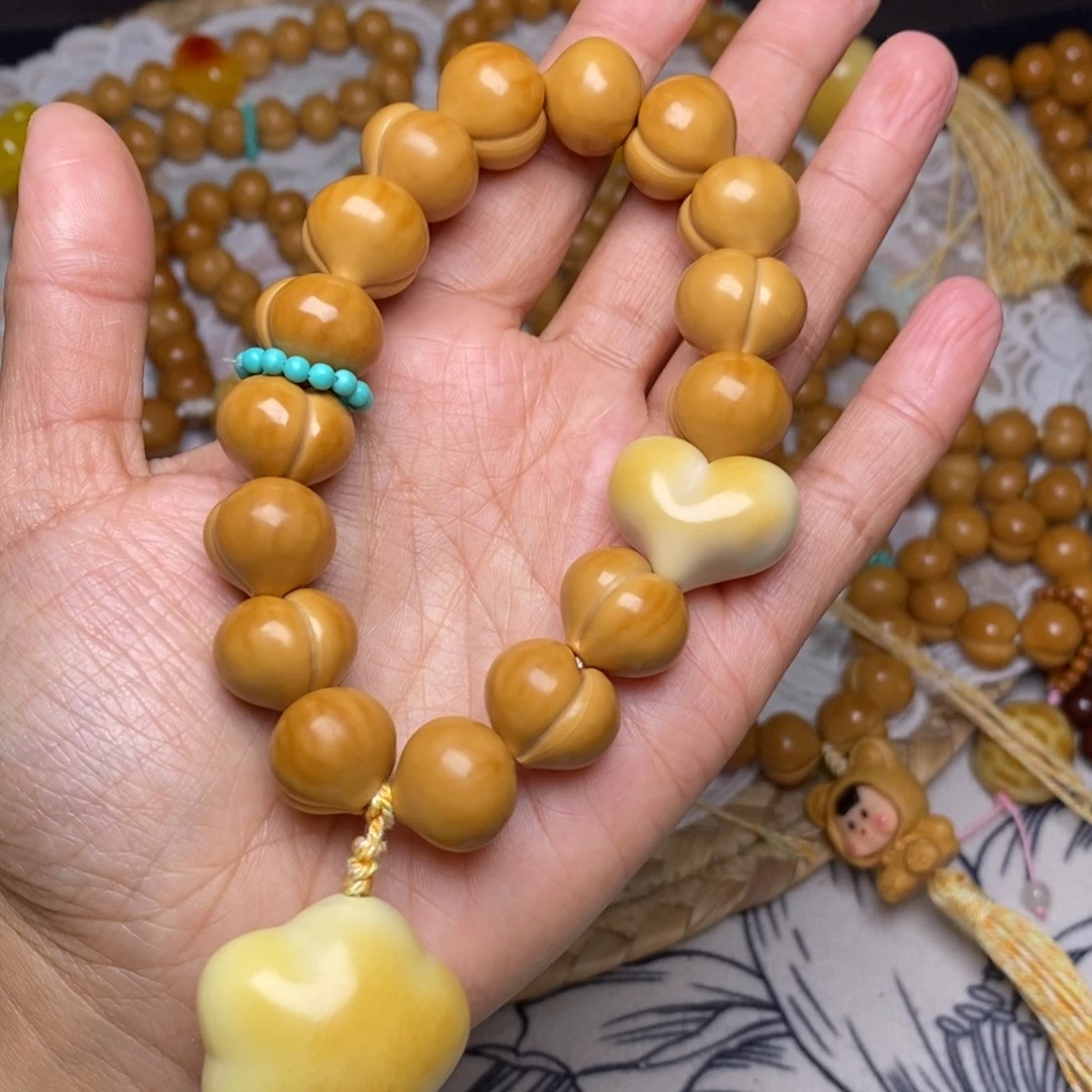 猴头核桃吊坠屁桃15加