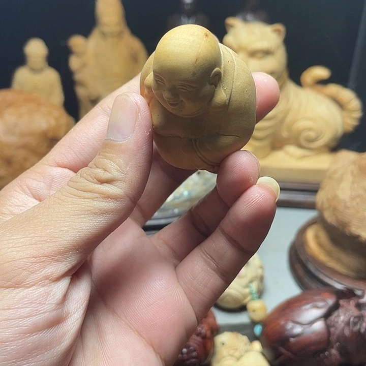 大叶紫檀（黑酸枝木类）