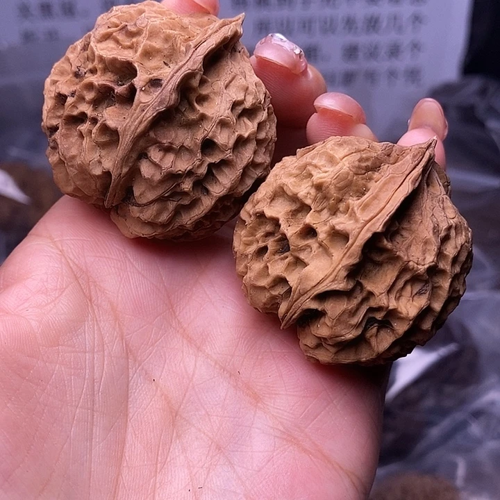 核桃云南野生铁核桃8号40mm