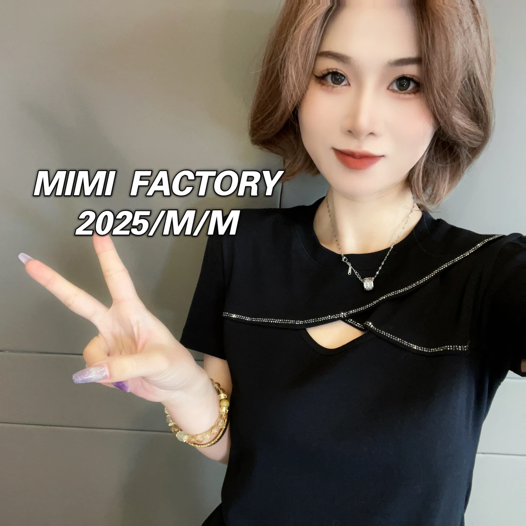 芈芈 2025新款短袖 镂空烫钻设计短袖T恤女修身显瘦百搭上衣XCTQ