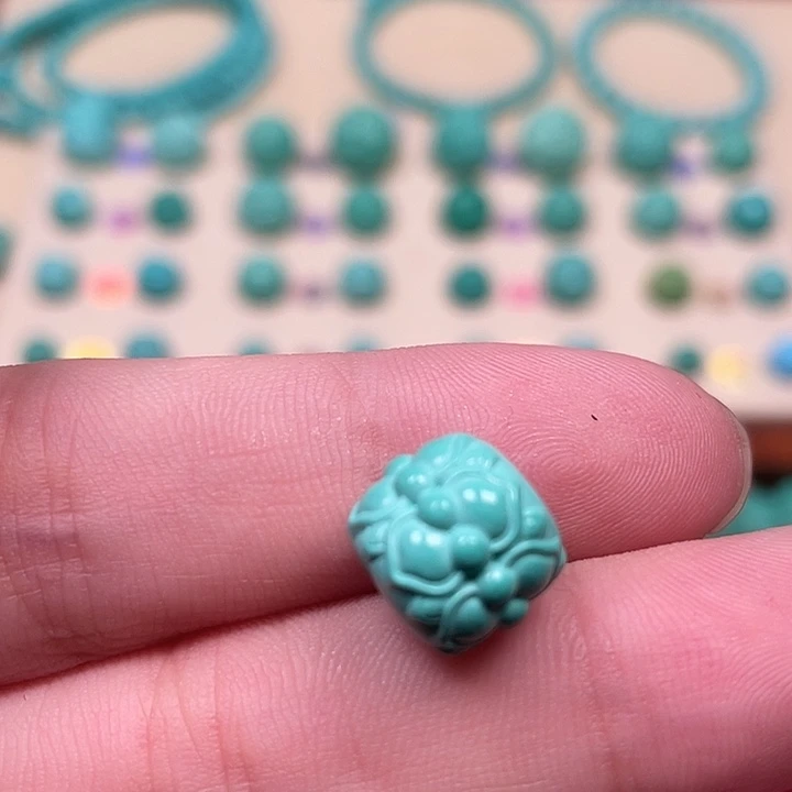 云见家雕刻匠心手工配饰，尺寸12