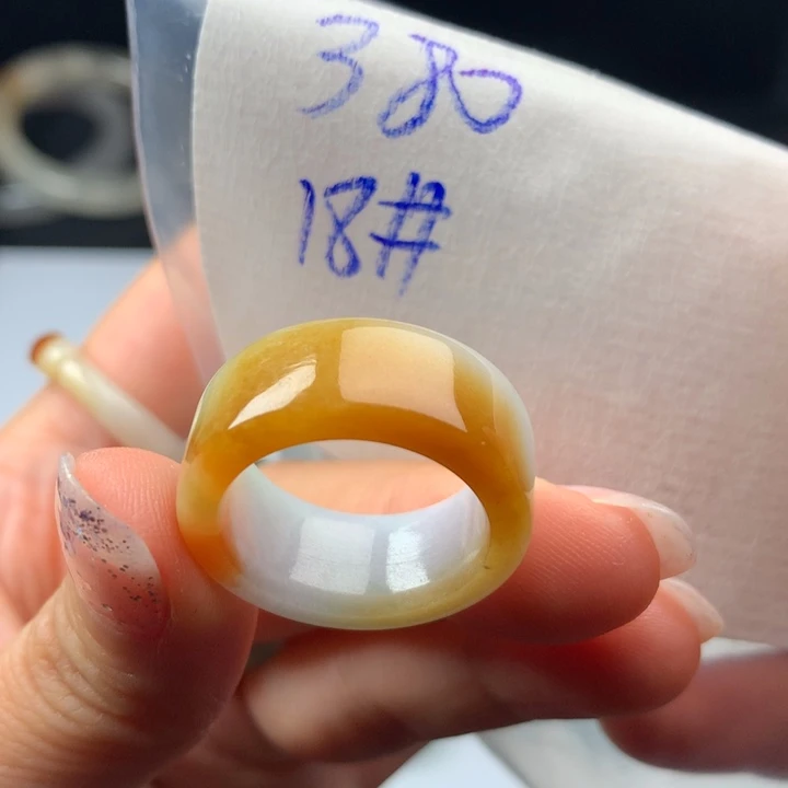 定制翡翠未镶嵌戒圈