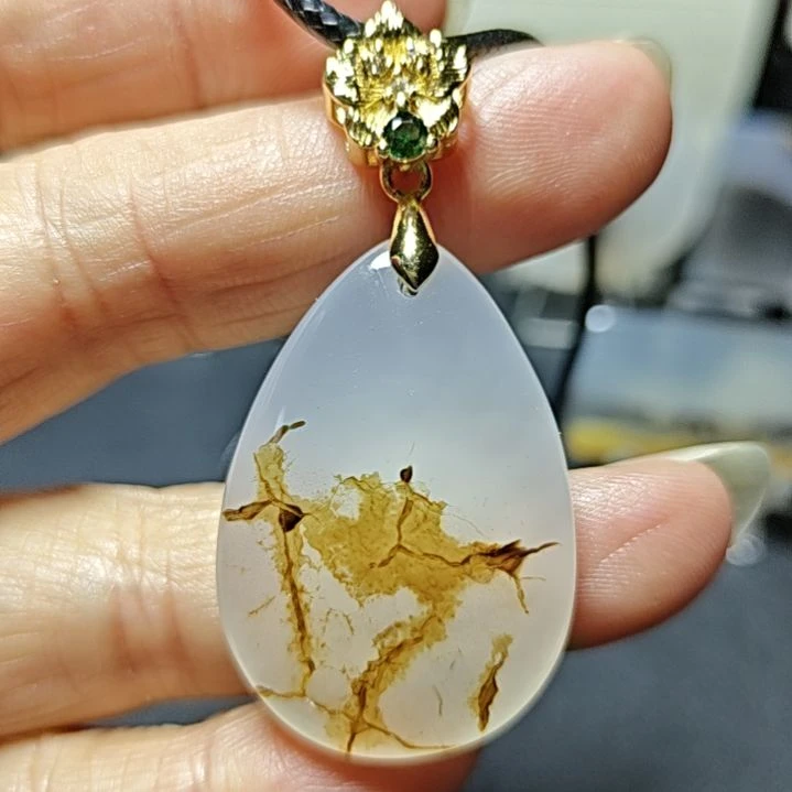 玛瑙/玉髓未镶嵌珠宝奇石