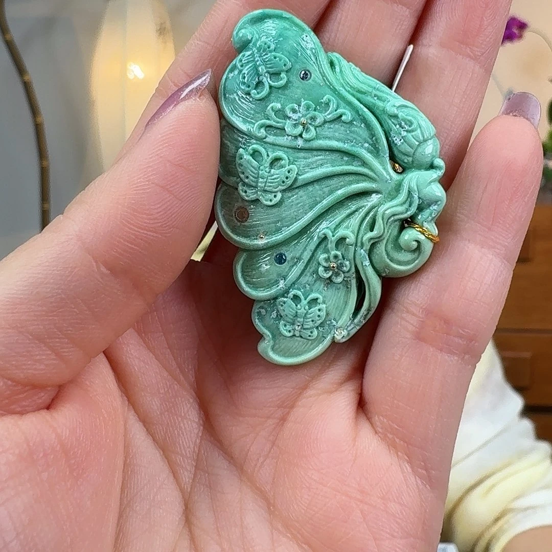 绿松石未镶嵌珠宝奇石