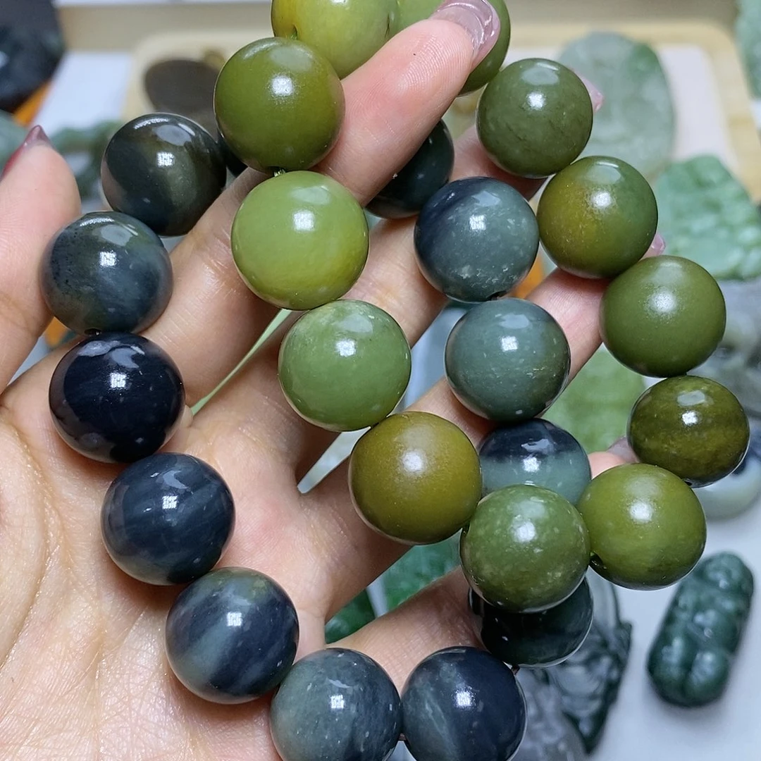 【闪购商品】和田玉和田玉未镶嵌蝈*