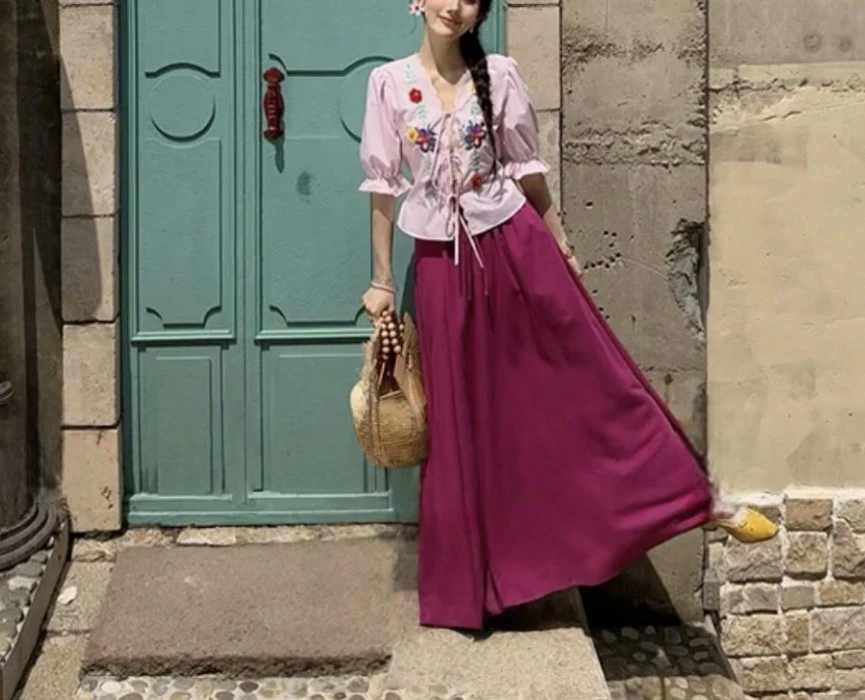 【塞纳花房】法式静奢立体刺绣上衣+半裙套装