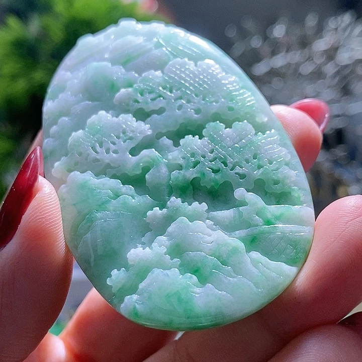 【闪购商品】翡翠未镶嵌颈饰山水