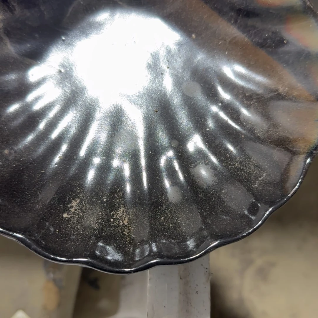 他也不会和我们联系呀亲爱地