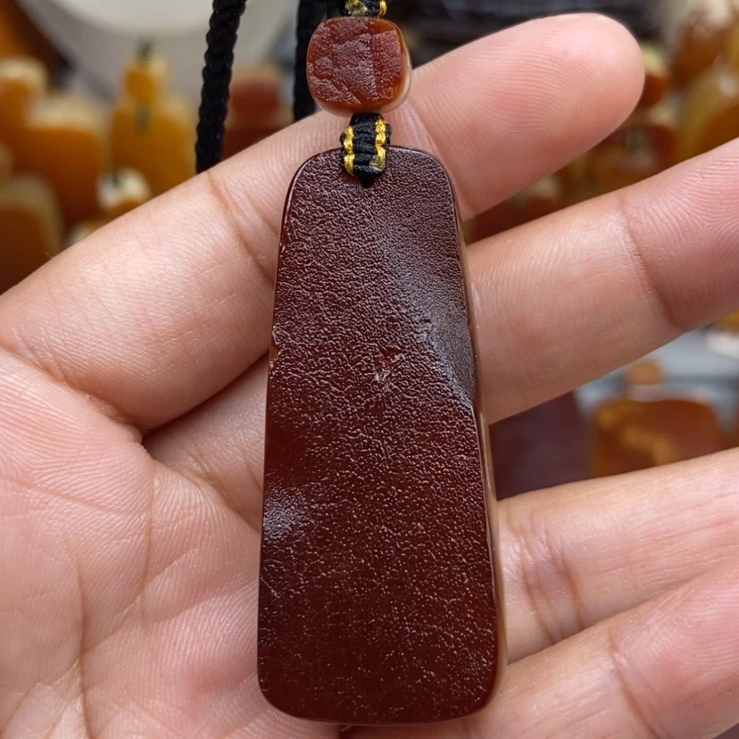 【闪购商品】琥珀颈饰未镶嵌