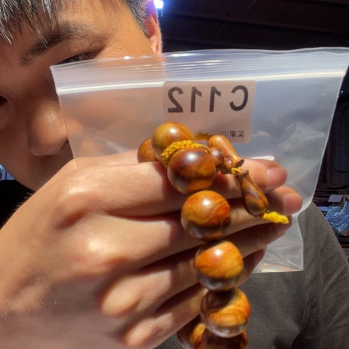 大叶紫檀（黑酸枝木类）112