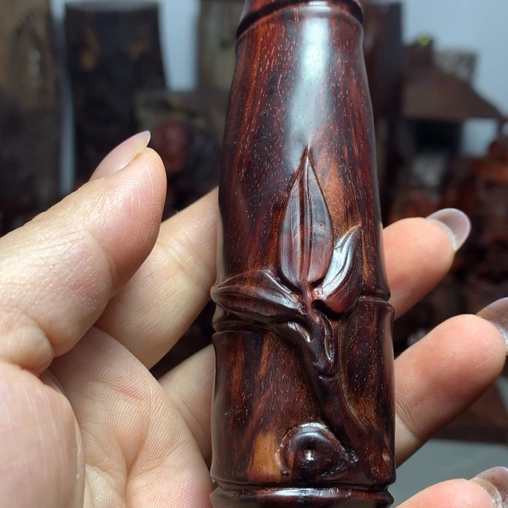 檀香紫檀（小叶紫檀）窗****。