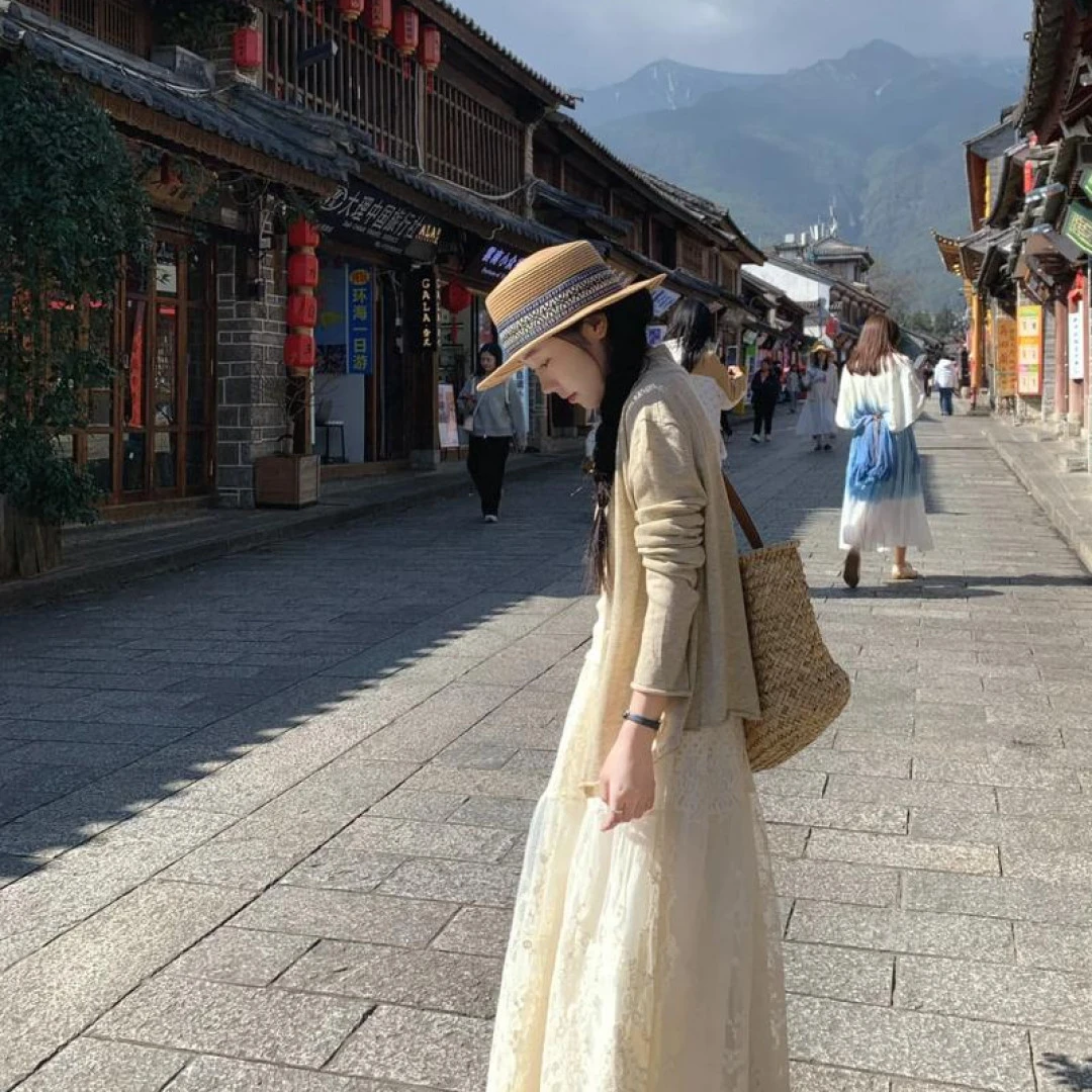 2025春季韩系穿搭一整套高级感燕麦色开衫上衣搭配半身裙气质套装