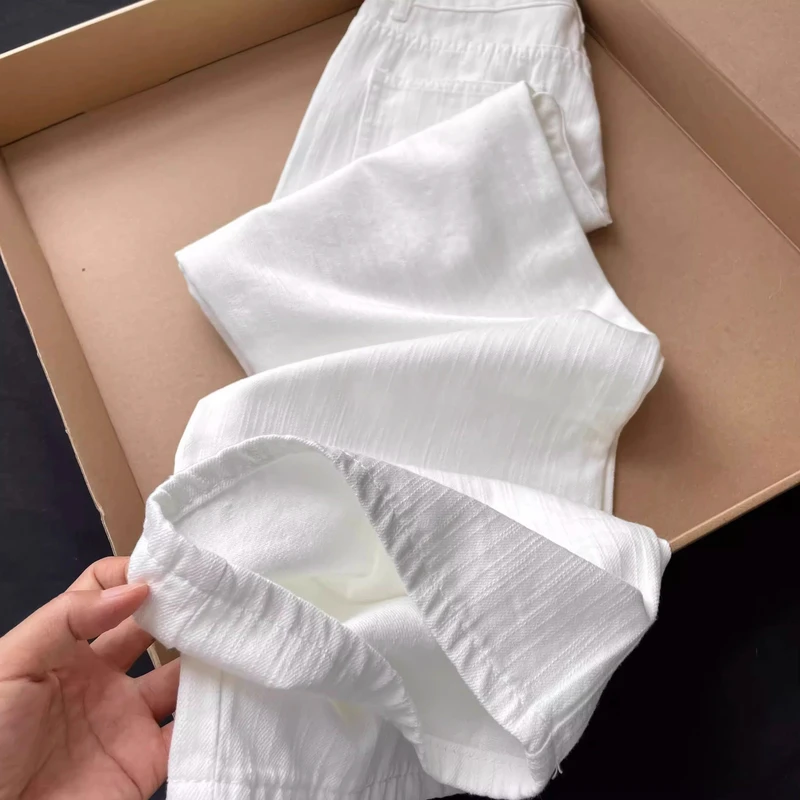 雪千羽肌理感白色宽松直筒牛仔裤女夏新款韩版高腰显瘦窄版阔腿裤