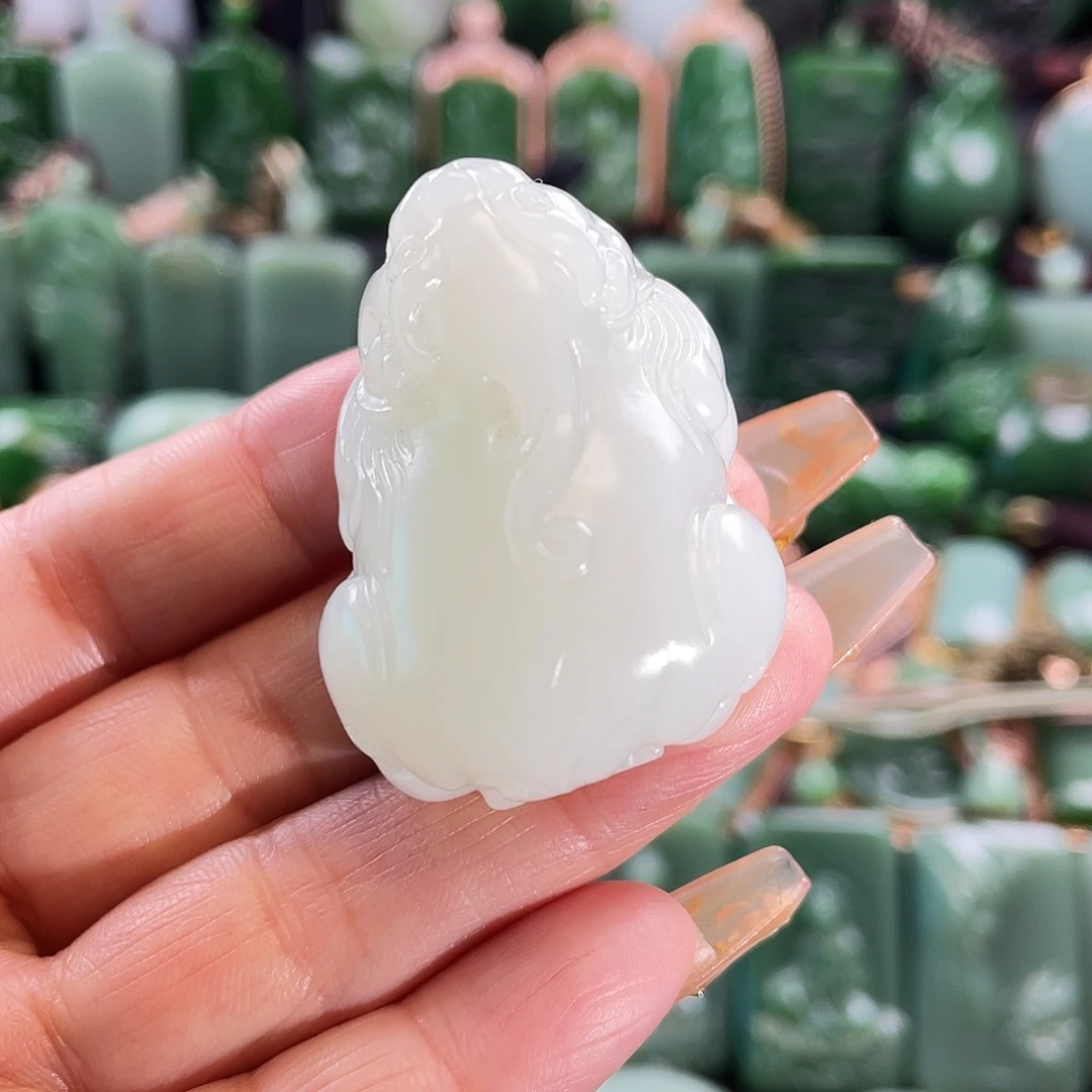 和田玉挂件未镶嵌