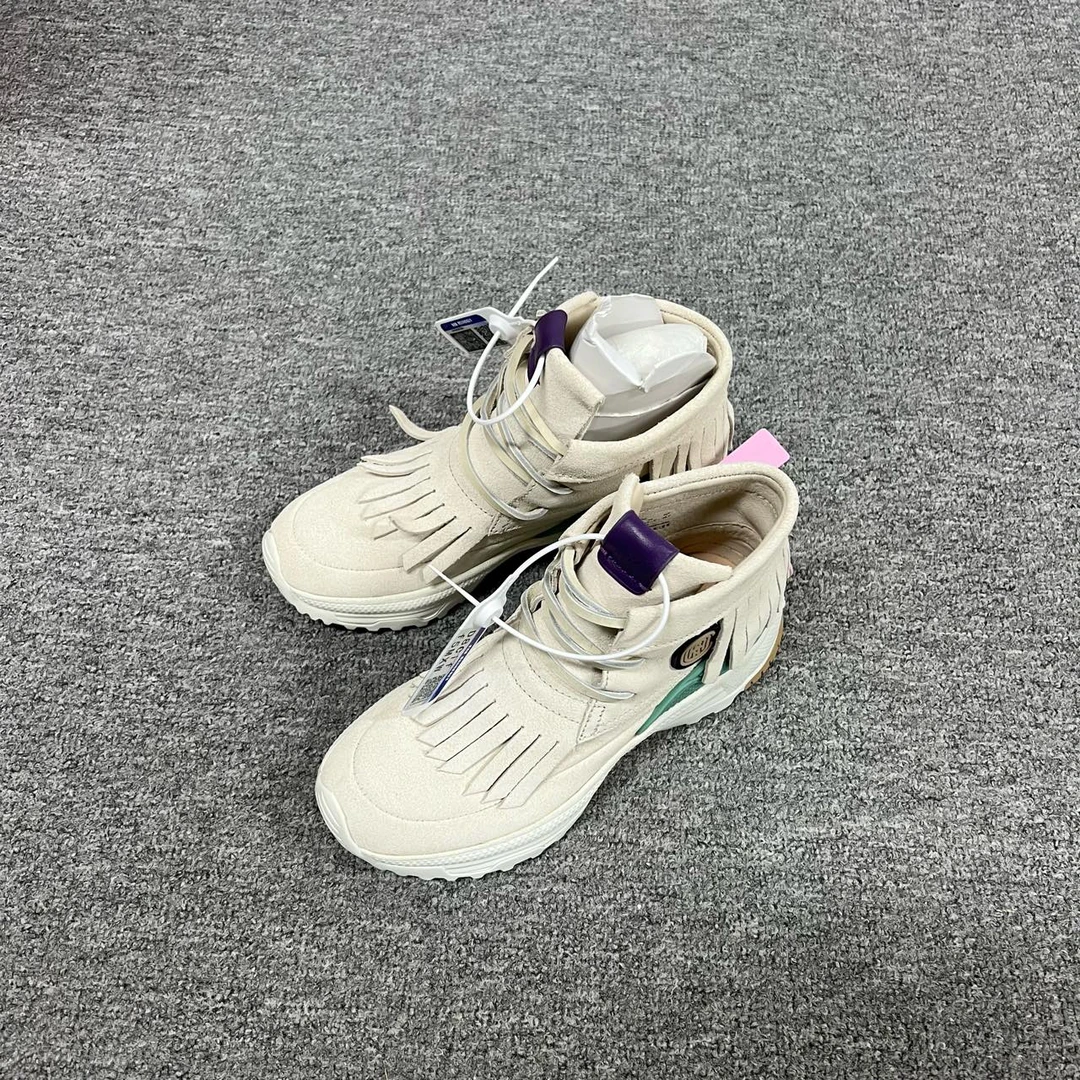 99新 COACH/蔻驰 coach 白色休闲鞋35.5码