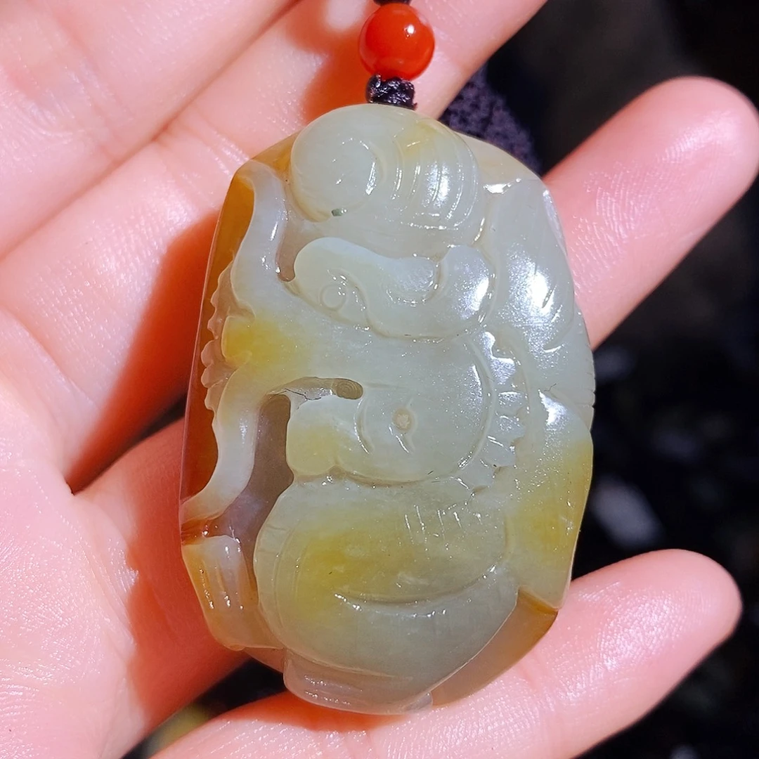 和田玉颈饰未镶嵌