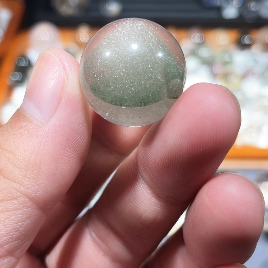 C****未镶嵌珠宝半成品水晶