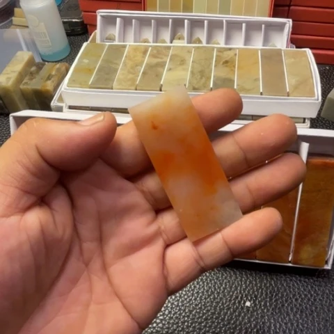 阿***柒印石老挝石老挝扁章一枚