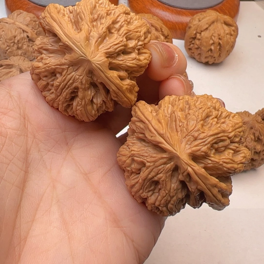 文玩核桃吊坠粗筋44