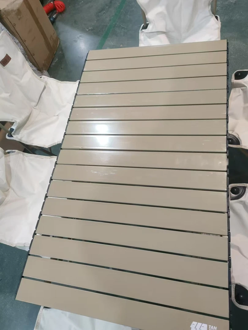 A2 长款橄榄绿可折叠桌高级户外桌 蛋卷桌 约50*90*50