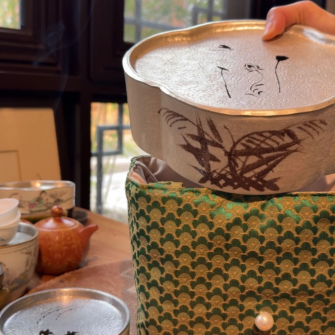 盘纯手工制作的一款