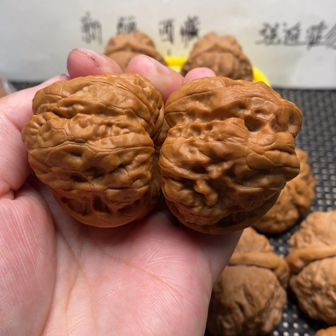 也***好文玩核桃把件边43左右