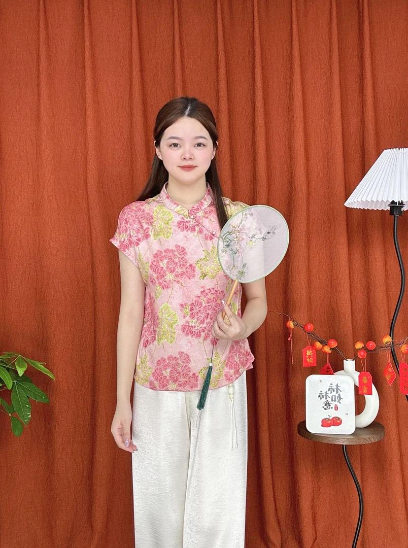 【粉棠】新中式国风复古飞袖2025夏季新款宽松气质显瘦上衣