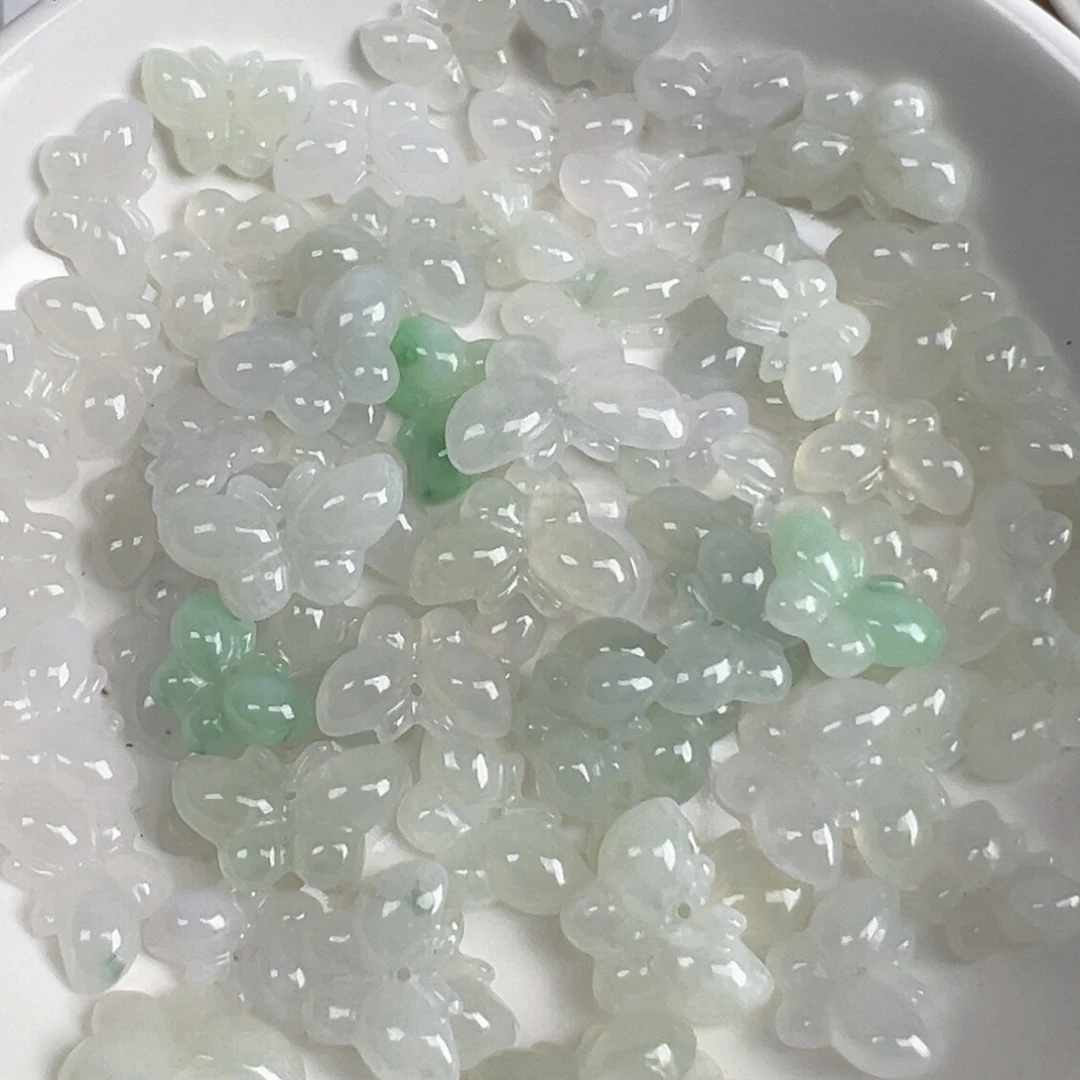 翡翠散珠翡翠蝴蝶一个可挑