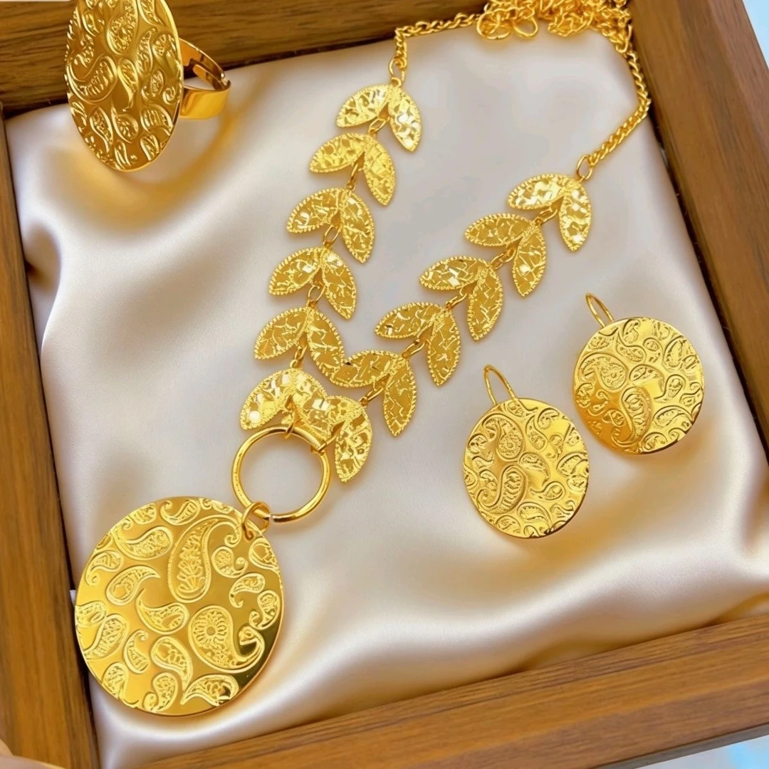 铜合金项链 铜合金项链  新款碎冰冰时尚精美两件套بادام پوسۇن