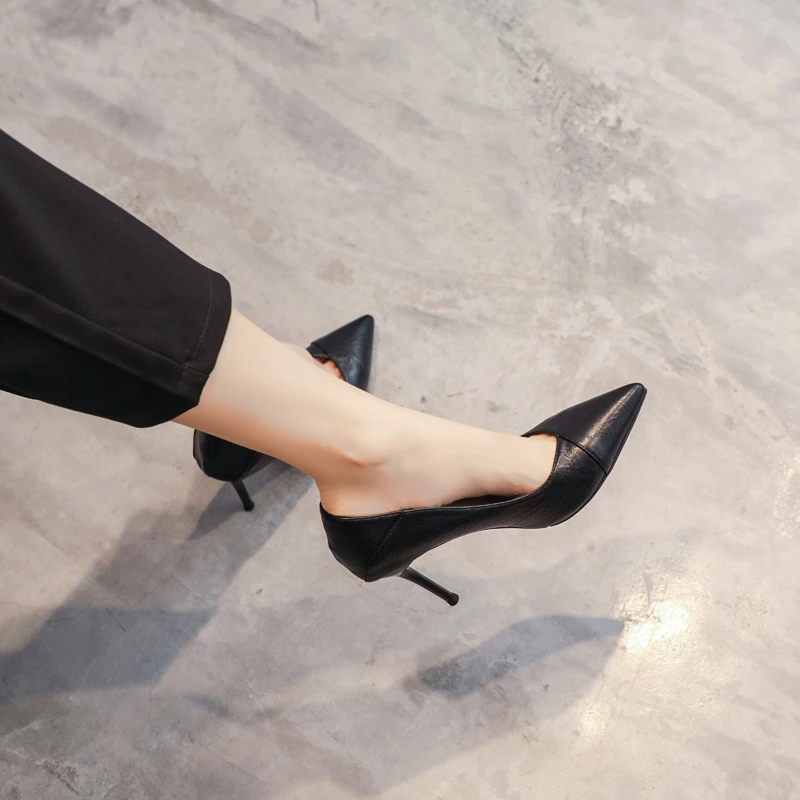 2025秋季新款浅口单鞋舒适百搭工作鞋黑色女士尖头高跟鞋中跟大码
