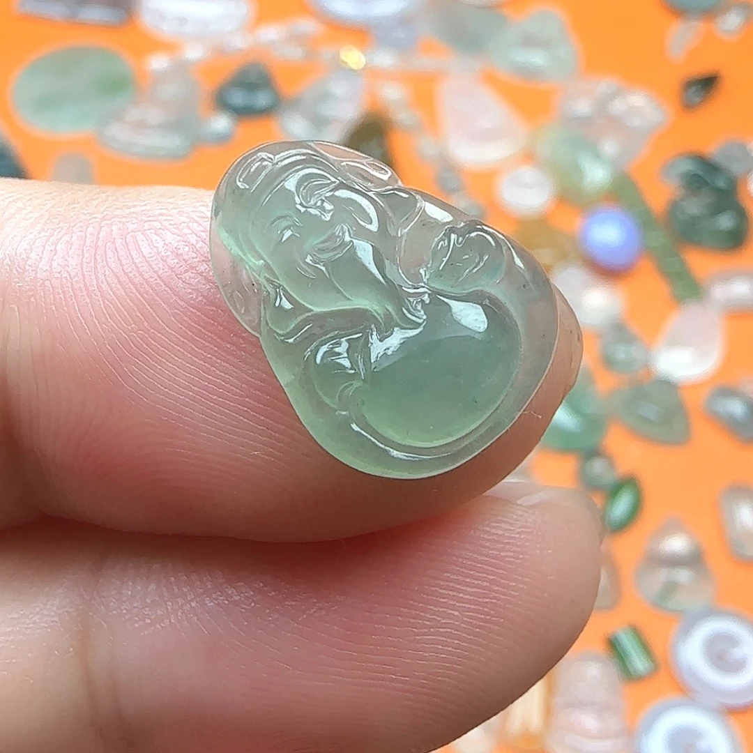 定制翡翠未镶嵌翡翠