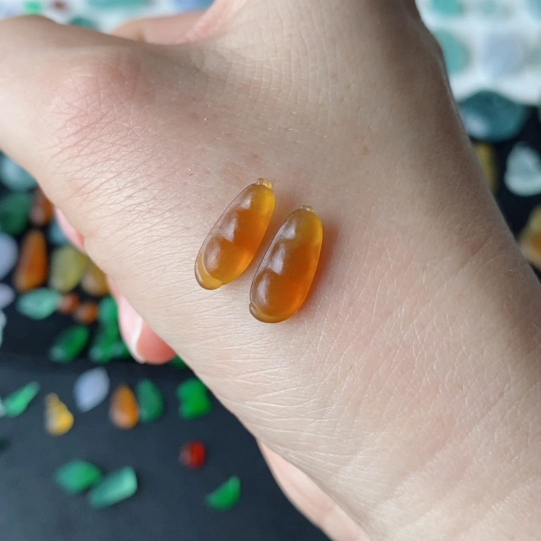 未镶嵌定制翡翠豆子
