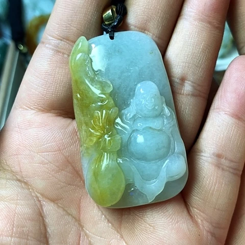 颈饰未镶嵌翡翠福豆豆珠宝翡翠颈饰