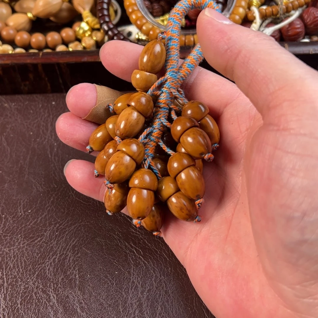 星月菩提吊坠紫金鼠小葡萄