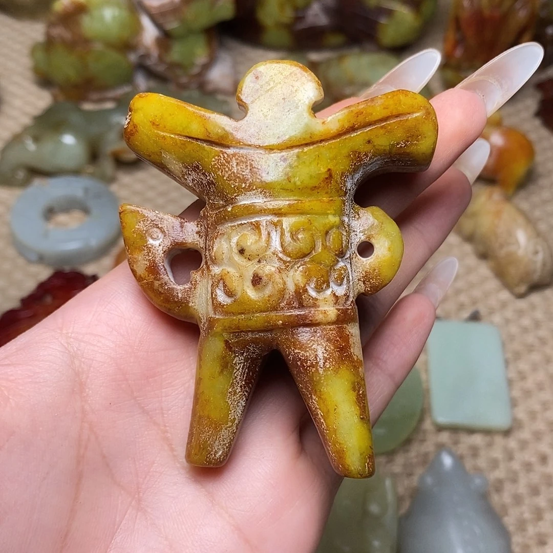 未镶嵌蛇纹石玉颈饰