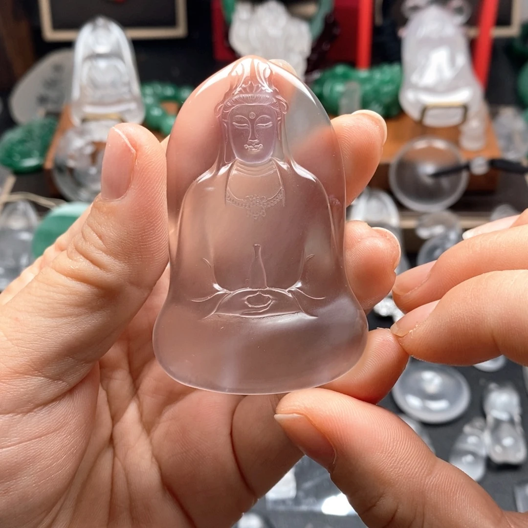 黄***烦颈饰未镶嵌石英质玉