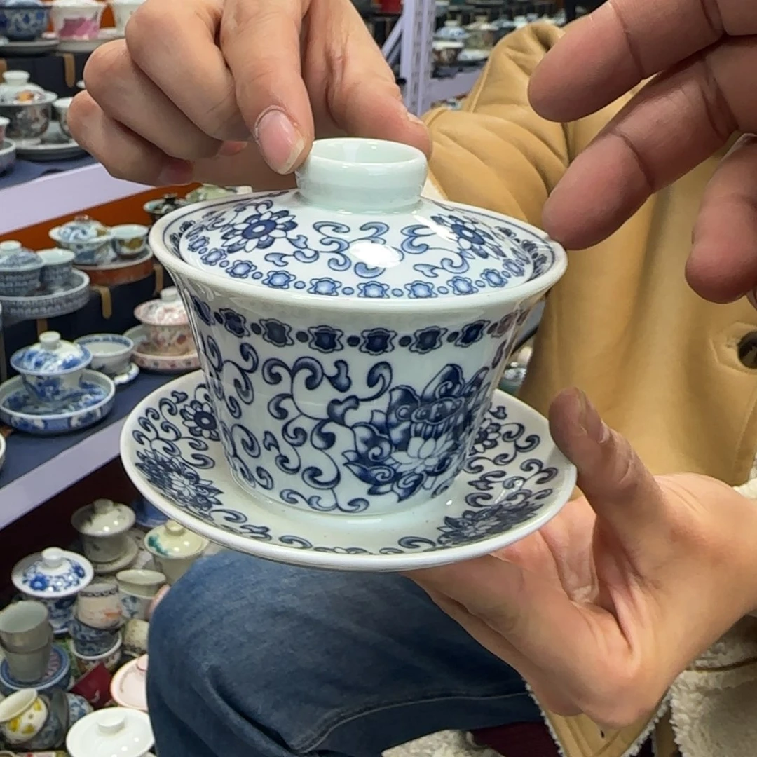高温下的高温天气使其成为